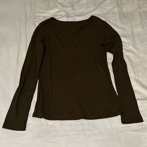 Women’s Medium Black Long Sleeve Shirt With Buttons